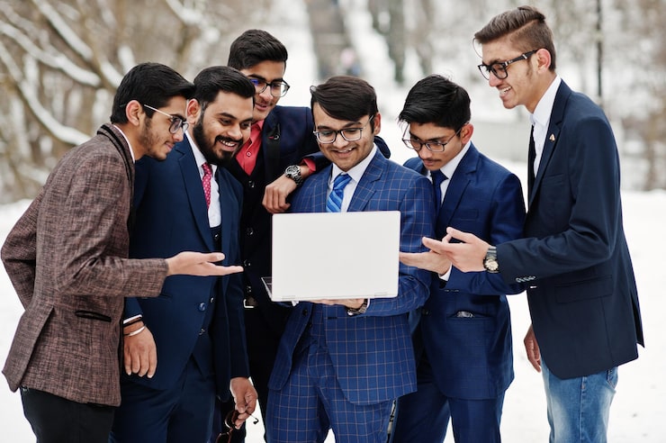 Corporate personality development and professional communication skills training in Delhi